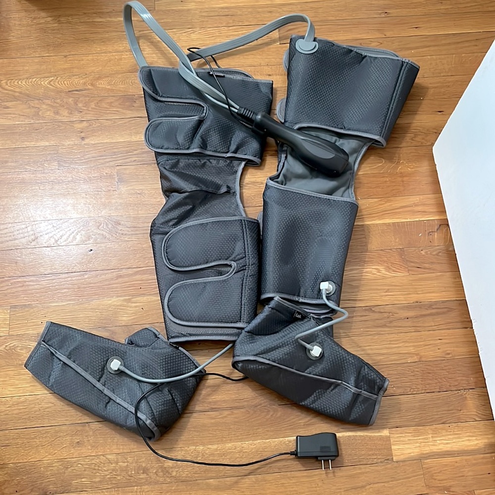 Full leg and foot massager